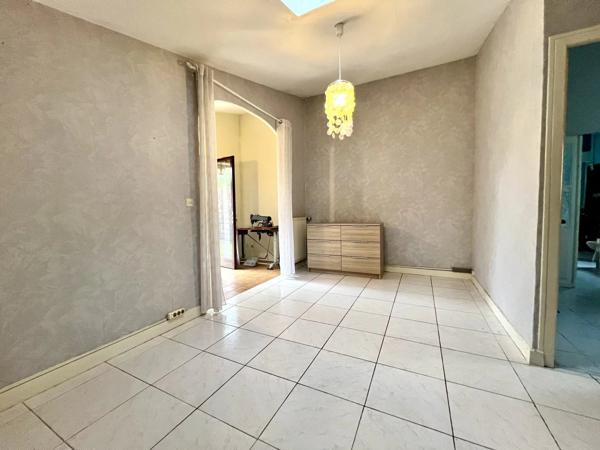 Charmante maison à rénover 127m2, quartier des Vaures