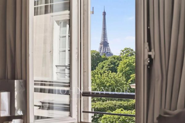 Appartement d'exception rue de Rivoli avec vues époustouflantes