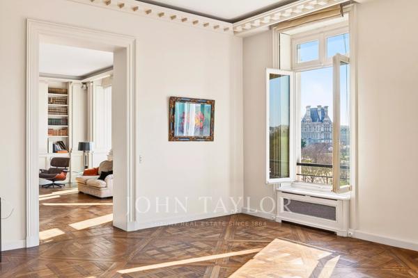 Appartement d'exception rue de Rivoli avec vues époustouflantes