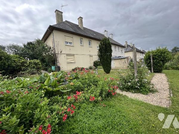 MAISON D'HABITATON A VENDRE