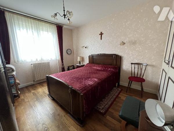 MAISON D'HABITATON A VENDRE