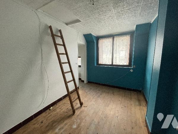 IDEAL INVESTISSEMENT - Maison avec cour