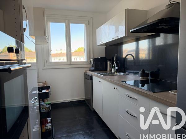 Appartement à vendre 4 pièces 75,57 m² Poissy