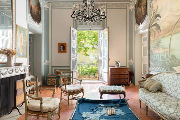 Appartement d'exception avec jardin et piscine au cœur du quartier Mazarin