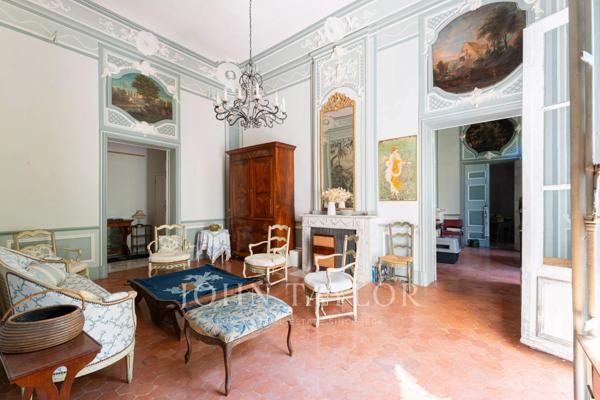 Appartement d'exception avec jardin et piscine au cœur du quartier Mazarin