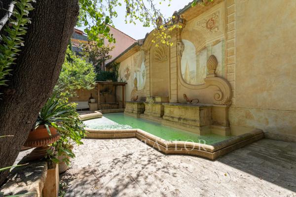 Appartement d'exception avec jardin et piscine au cœur du quartier Mazarin