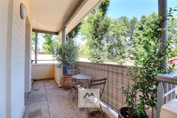 GRADIGNAN quartier Ornon, à vendre appartement de type 2 pièces avec terrasse et 2 parkings