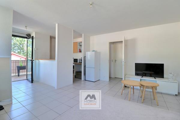GRADIGNAN quartier Ornon, à vendre appartement de type 2 pièces avec terrasse et 2 parkings