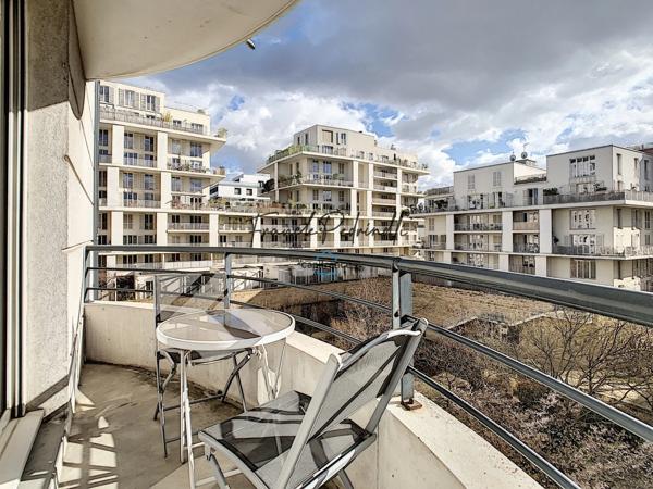 Dpt Rhône (69), à louer LYON 8EME ARRONDISSEMENT T1 18.15  m2 tram T2 et T4