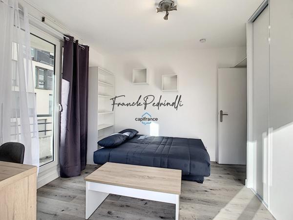 Dpt Rhône (69), à louer LYON 8EME ARRONDISSEMENT T1 18.15  m2 tram T2 et T4