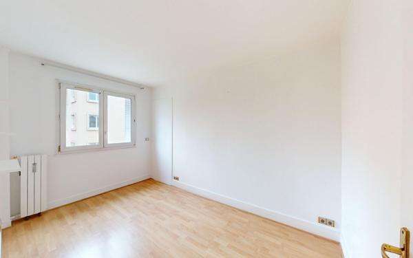 Appartement à vendre    3 pièces • 64,68 m2 Montrouge