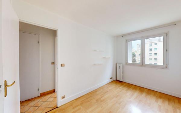 Appartement à vendre    3 pièces • 64,68 m2 Montrouge