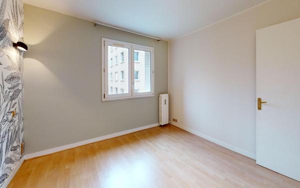Appartement à vendre    3 pièces • 64,68 m2 Montrouge