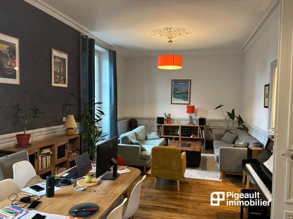 Location Appartement T 5 - Rennes - Centre Ville