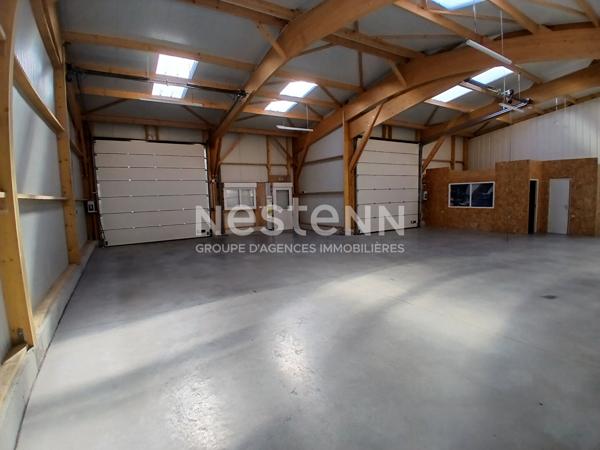 À LOUER LOCAL D'ACTIVITÉ 250 m² AURAY (56)