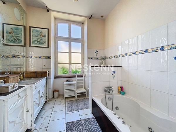 Demeure d Exception a St Gilles Croix de Vie : Charme et Confort Modernes