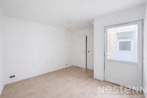 Local commercial  - bureaux - 75m² , Hypercentre d'Hennebont