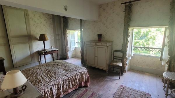 Maison à vendre |  Condom |  8 pièces | 298 m²