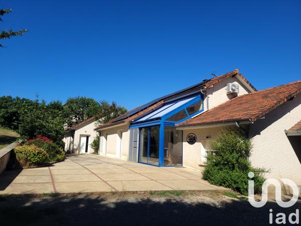 Maison à vendre 8 pièces 270 m² Perpezac-le-Noir