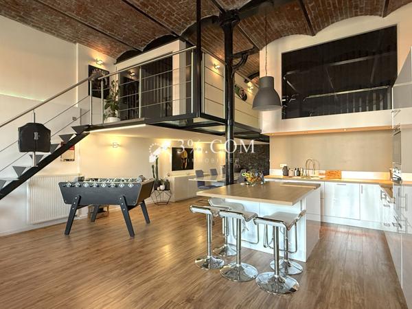 Loft 4 pièce(s) 3 chambre(s) 133 m²