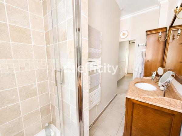 Maison
         4 pièces
        - 120 m² 294 000 € *