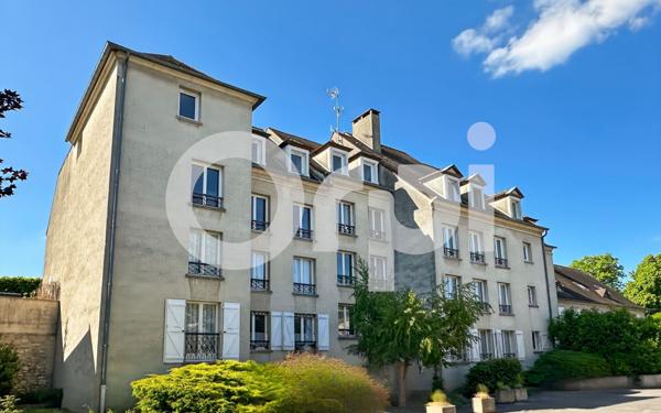 Appartement à louer    2 pièces •  Senlis