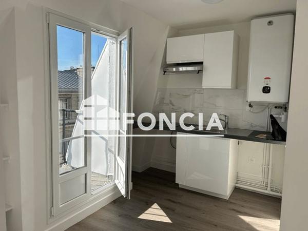 Location Appartement 2 pièces 25 m² - 171 RUE LAFAYETTE Paris 75010