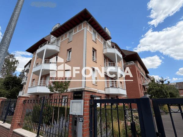 Location Appartement 4 pièces 95.15 m² - 37 RUE DE GRIGNY RESIDENCE VILLA DE GRIGNY Arras 62000