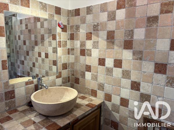 Location maison 6 pièces 173 m² Signes