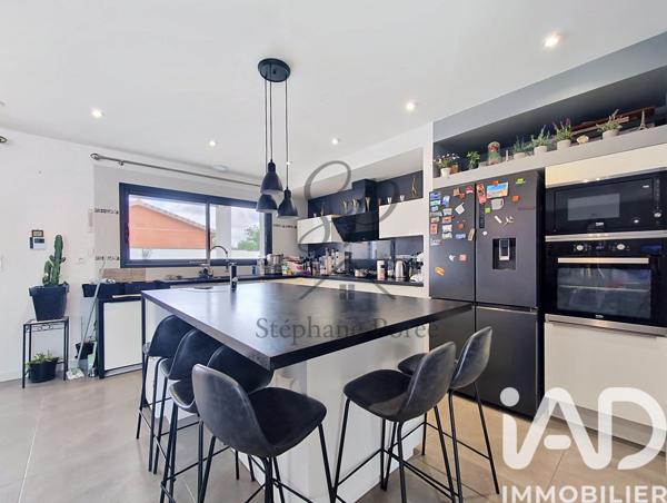 Maison à vendre 5 pièces 123 m² Nègrepelisse
