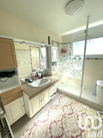 Appartement 4 pièces de 86 m² à Clichy-sous-Bois (93390)