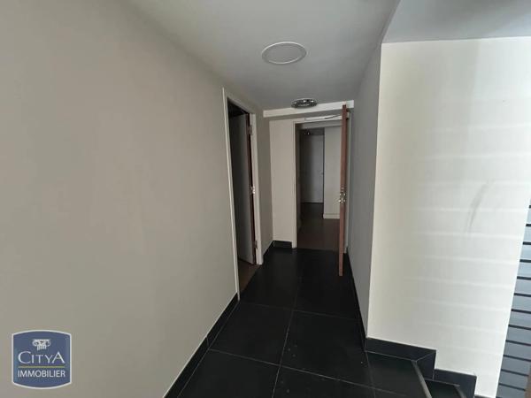 Local professionnel à louer Carpentras (84200)