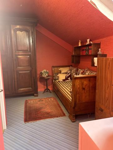 DIJON EIFFEL : MAISON 4 CHAMBRES - VERANDA - GARAGE - GRAND TERRAIN