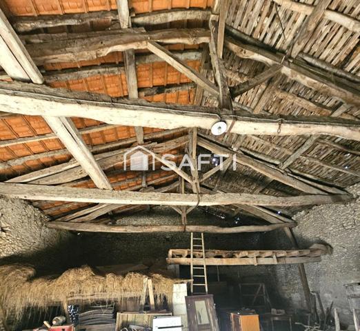 Grange en pierre 280 m²