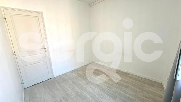 Location 2 Pieces 29 62110 Henin Beaumont 17 1675 01 0003