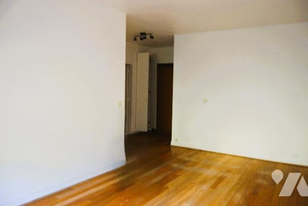 NEUILLY INKERMANN - Appt 2 pièces RDC avec jardin privatif 44 m2, cave, parking