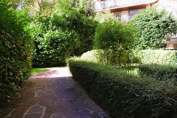 NEUILLY INKERMANN - Appt 2 pièces RDC avec jardin privatif 44 m2, cave, parking