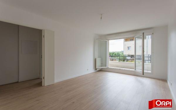 Appartement à louer    3 pièces •  Saint-Michel-sur-Orge