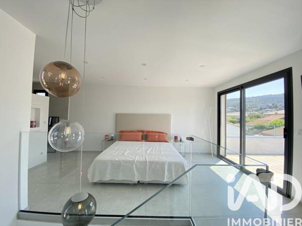 Location maison 4 pièces 112 m² La Ciotat