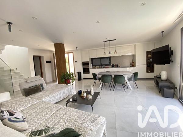 Location maison 4 pièces 112 m² La Ciotat