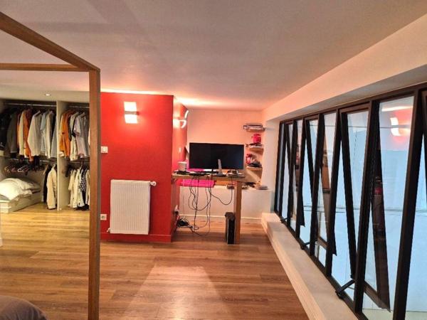 Appartement à LYON 3E ARRONDISSEMENT, 69003 - 3 pièces 123m²