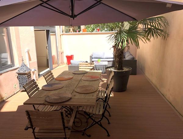 Appartement à LYON 3E ARRONDISSEMENT, 69003 - 3 pièces 123m²