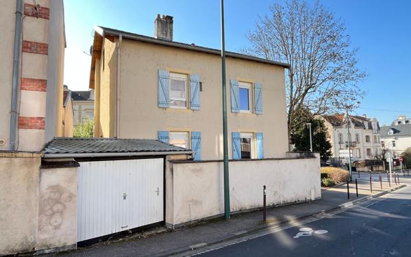 Maison à vendre    5 pièces • 183,77 m2 Metz