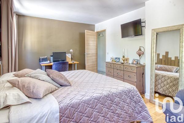 Maison 5 pièces de 106 m² à Deuil-la-Barre (95170)