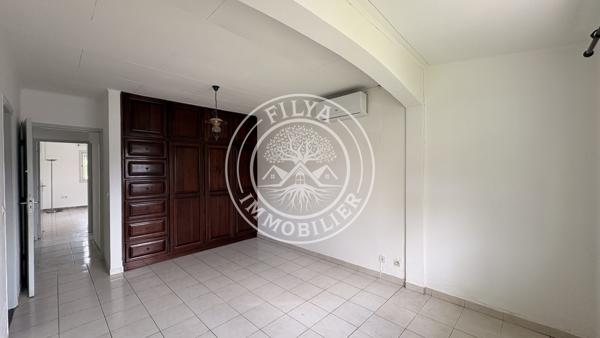 Maison T6 avec piscine, carbets et T2 indépendant – MATOURY