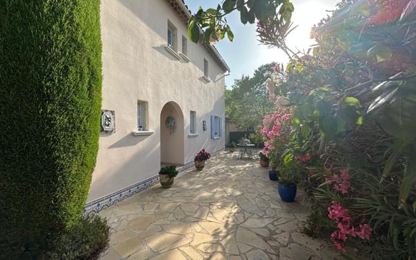 Maison à vendre    4 pièces • 126 m2 Six-Fours-les-Plages