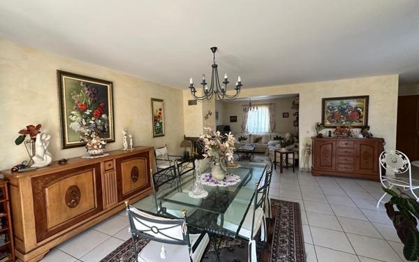 Maison à vendre    4 pièces • 126 m2 Six-Fours-les-Plages