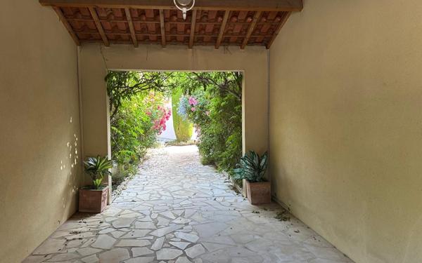 Maison à vendre    4 pièces • 126 m2 Six-Fours-les-Plages