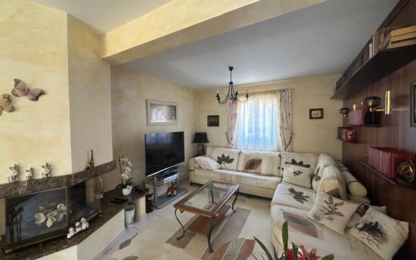 Maison à vendre    4 pièces • 126 m2 Six-Fours-les-Plages