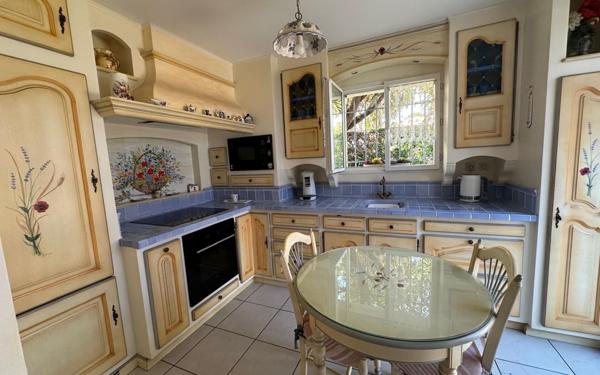 Maison à vendre    4 pièces • 126 m2 Six-Fours-les-Plages